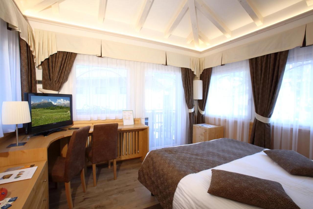Hotel Alexander Alpine Wellness Dolomites 3*