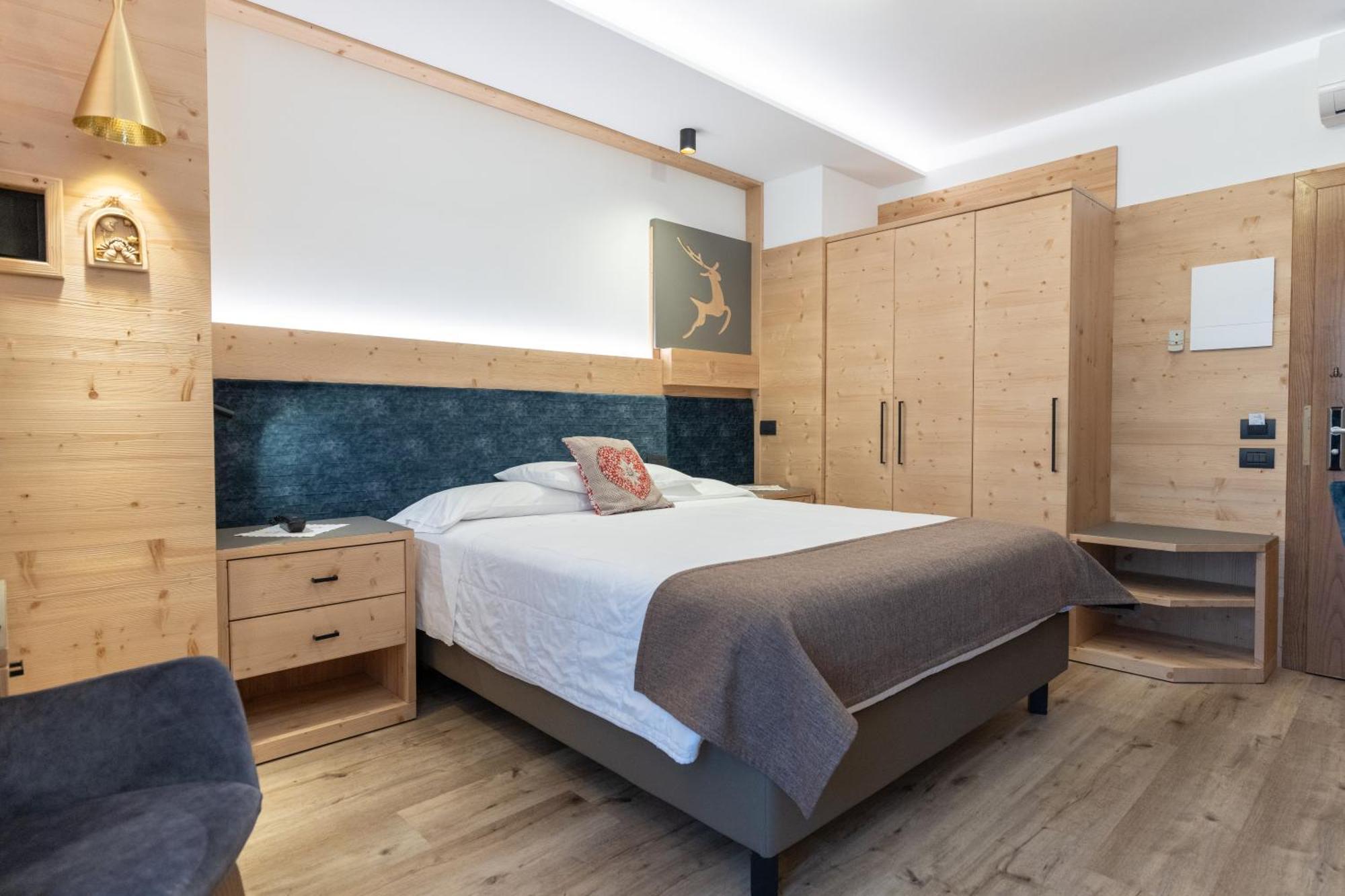 Alexander Alpine Wellness Dolomites Molveno