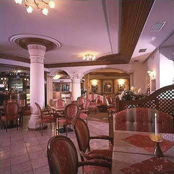 Alexander Alpine Wellness Dolomites 3*